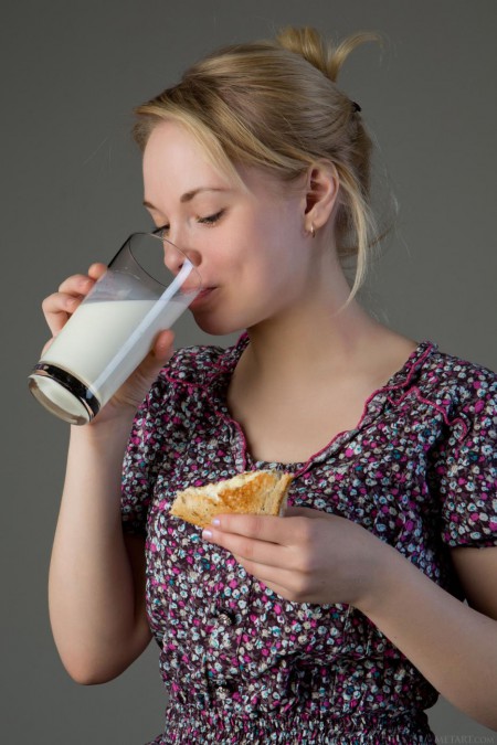 Met-Art представляет галерею фото Feeona A