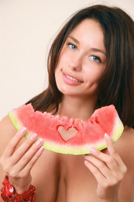 MetArt представляет модель Mila M. Melono от Matiss. Часть 2